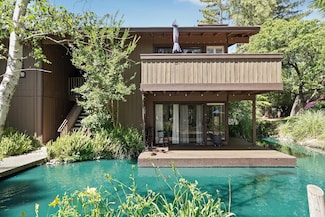 2434 Larkspur Ln, Sacramento, CA 95825