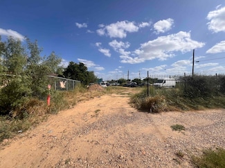 2019 Santa Clara St, Laredo, TX 78046