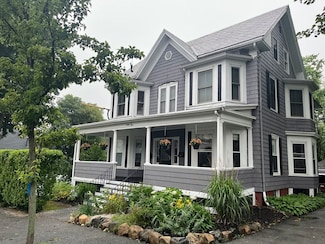 93 Burrill St Unit A, Swampscott, MA 01907