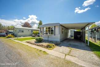 8861 N Starr Loop, Hayden, ID 83835