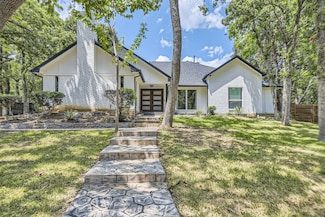 39 Highview Cir, Denton, TX 76205