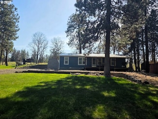 232 S Oak Rd, Tygh Valley, OR 97063