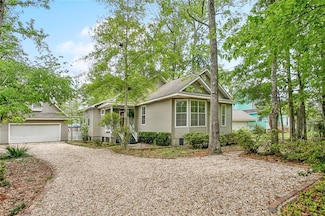 617 Park Ave, Mandeville, LA 70448