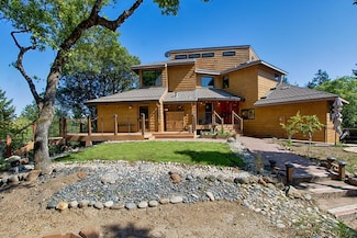 18467 Las Cumbres Rd, Los Gatos, CA 95033