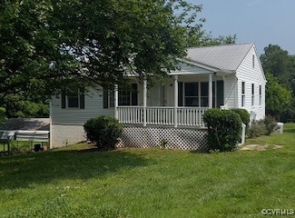 15740 Redmore Ln, Amelia Court House, VA 23002
