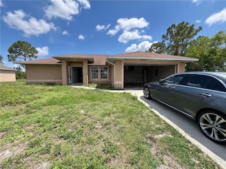3513 30th St SW Unit 4, Lehigh Acres, FL 33976
