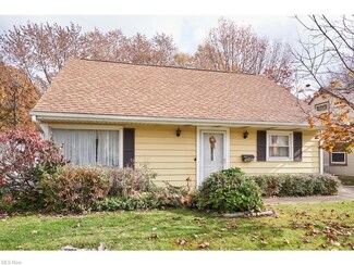 2179 Bailey Rd, Cuyahoga Falls, OH 44221