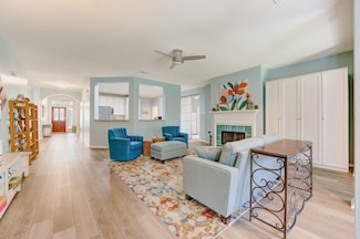 2007 Anchor Bay Ct, Pearland, TX 77584