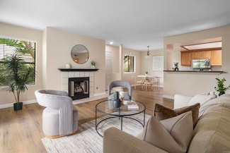 9418 Twin Trails Dr Unit 101, San Diego, CA 92129