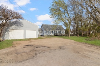 48 Batterson Ave, Westerly, RI 02891