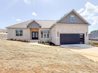 1570 Marquee Cir, Cabot, AR 72023