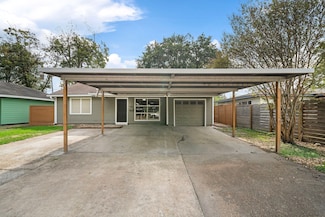 6523 Underhill St, Houston, TX 77092