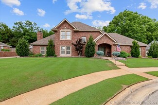 2609 Claremont Dr, Bartlesville, OK 74006