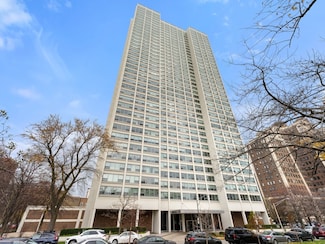 1700 E 56th St Unit 1805, Chicago, IL 60637