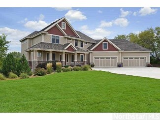 7577 Cress View Dr, Prior Lake, MN 55372