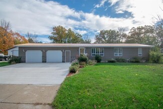 606 15th St, Mosinee, WI 54455