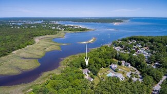 156 Cromesett Rd, Wareham, MA 02571