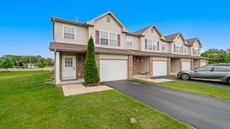 677 Southtowne Dr, Belvidere, IL 61008