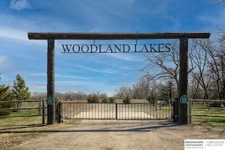 260 S Woodland Ct, Fremont, NE 68025