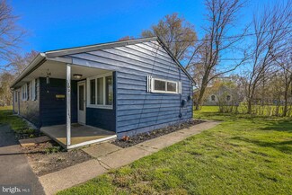 103 Costill Ave, Clayton, NJ 08312