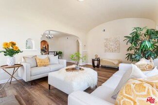 1950 W 80th St, Los Angeles, CA 90047