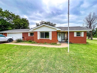 2131 Avenue O, Anson, TX 79501