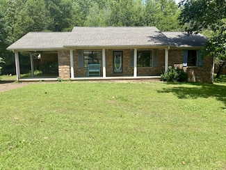 93 Teakwood Dr, Lexington, TN 38351