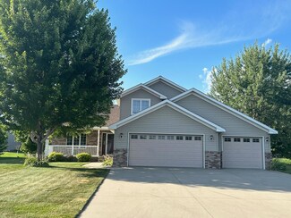 405 12th St N, Cold Spring, MN 56320