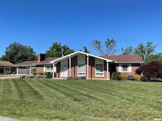 201 S Herrmann Dr, Ridgway, IL 62979
