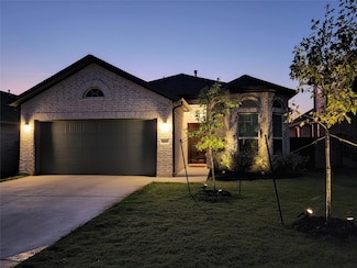 472 Algaroba Loop, Mustang Ridge, TX 78610