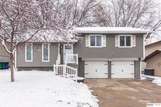 13108 Lillian St, Omaha, NE 68138