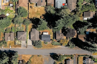 14522 6th Ave NE, Shoreline, WA 98155