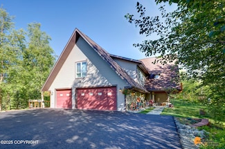 3868 N Forestwood Dr, Palmer, AK 99645