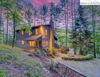 236 Turkeyfoot Ln, Vilas, NC 28692