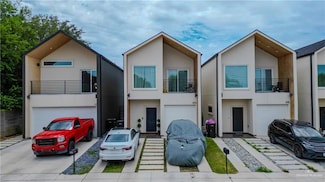 203 N 28th St, McAllen, TX 78501