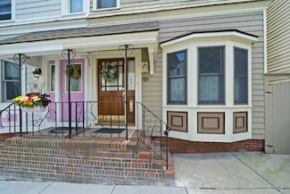 439 E 6th St, Boston, MA 02127