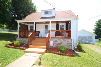 496 Anderson St, Ronceverte, WV 24970