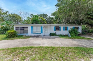 1219 David Dr, Daytona Beach, FL 32117