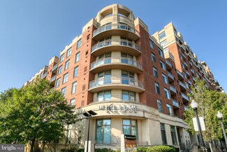 3650 S Glebe Rd Unit 1045, Arlington, VA 22202