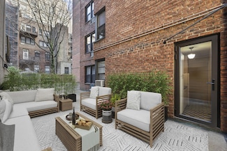 145 E 15th St Unit 1, New York, NY 10003