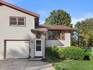 720 Moorland Rd Unit 720, Madison, WI 53713