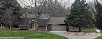 2600 E Round Lake Rd, Dewitt, MI 48820
