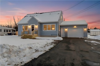 104 Sharon Rd, Syracuse, NY 13209