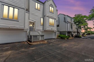 14 Columbus Square Dr, Saint Louis, MO 63101