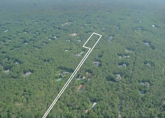 413 Route 114, Wainscott, NY 11937