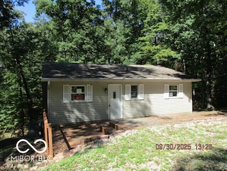 6426 Badger Dr, Nineveh, IN 46164