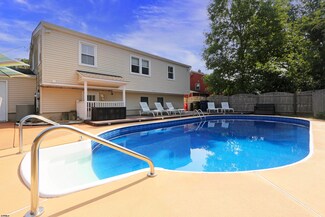 226 Ridgewood Dr, Northfield, NJ 08225