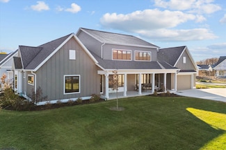 525 Meadow Cir E, Kohler, WI 53044