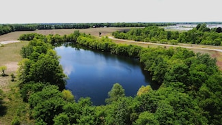 6 Caroline Ct, Edwardsburg, MI 49112