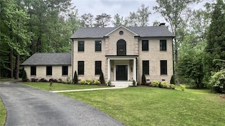 805 Wesley Oak Rd NW, Atlanta, GA 30328